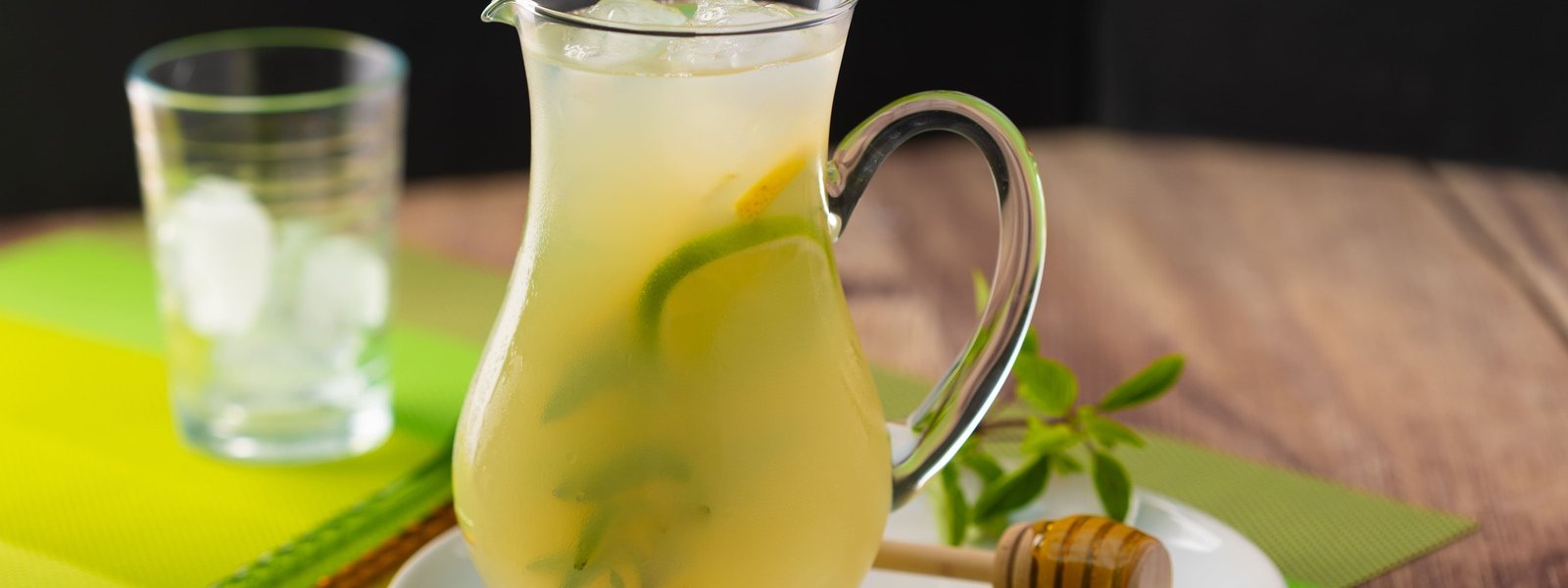Citronnade miel basilic