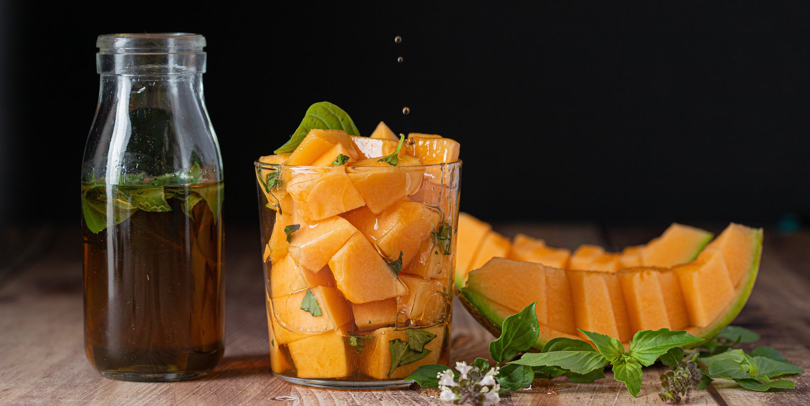 Melon au sirop de basilic frais