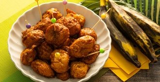 Beignets de bananes jaunes au sucre cannelle