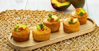 Muffin aux aromates coeur guacamole